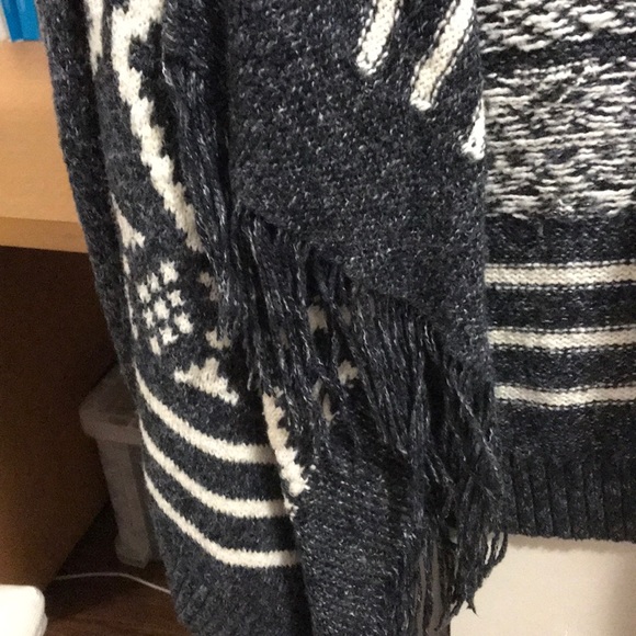Patterned cardigan - Picture 3 of 3